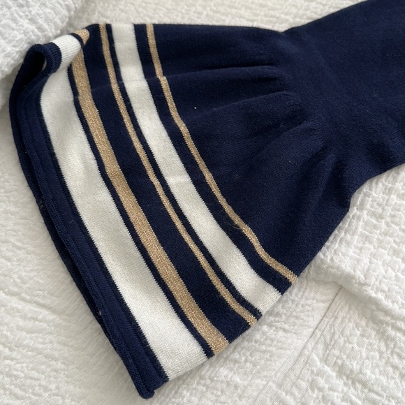 Lilly Polzer navy sweater with cute sleeves, size small, smoke, free home - Picture 2 of 6